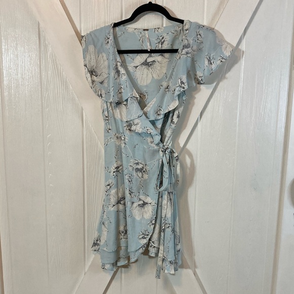 Free People Dresses & Skirts - Free People Floral Wrap Dress in Light Blue
